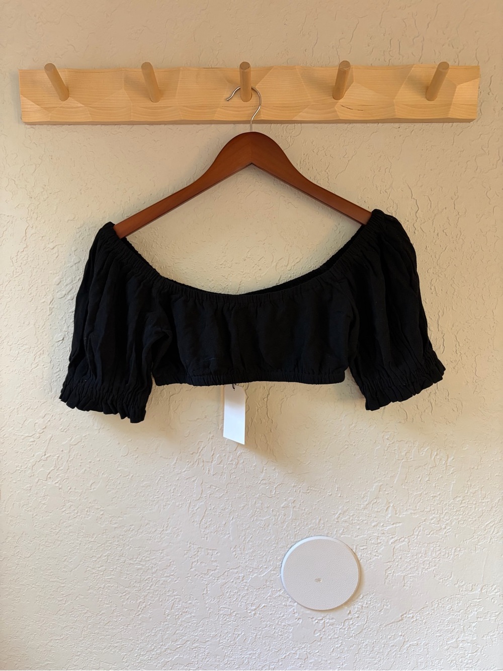 Fashion Brand Company Soft Linen Wench Top in Black